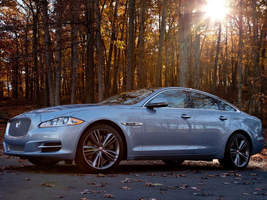  Jaguar XJ SS 2011 года  (US) (фото 3 из 33)